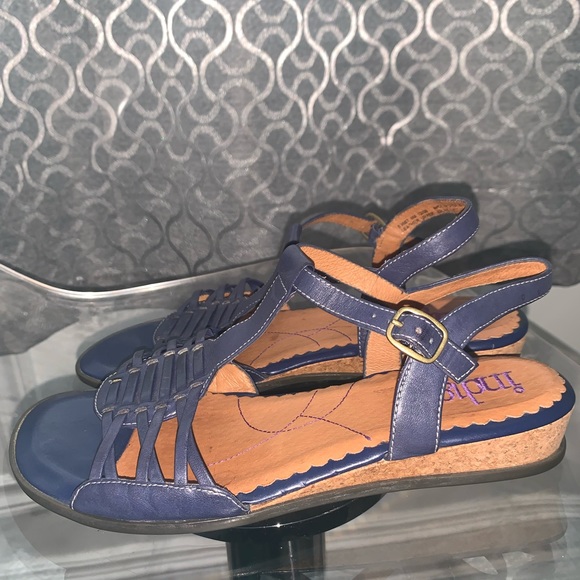 Brand new Indigo by Clark’s navy blue sandals. - Picture 2 of 7